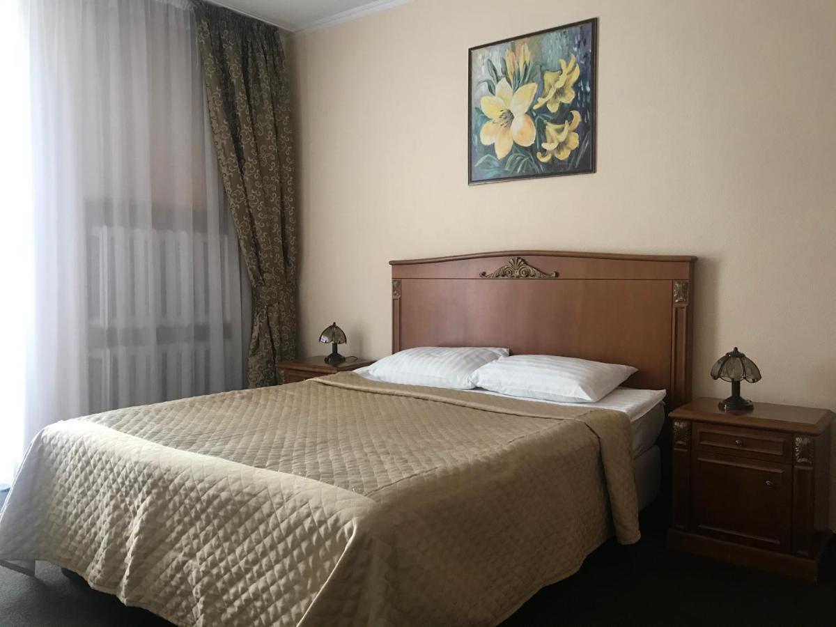 Kozatskiy Hotel Kiev Eksteriør billede